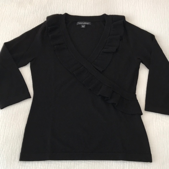 Banana Republic Extra Fine Merino Wool V Neck Ruffle 3/4 Sleeve Sweater Size XS